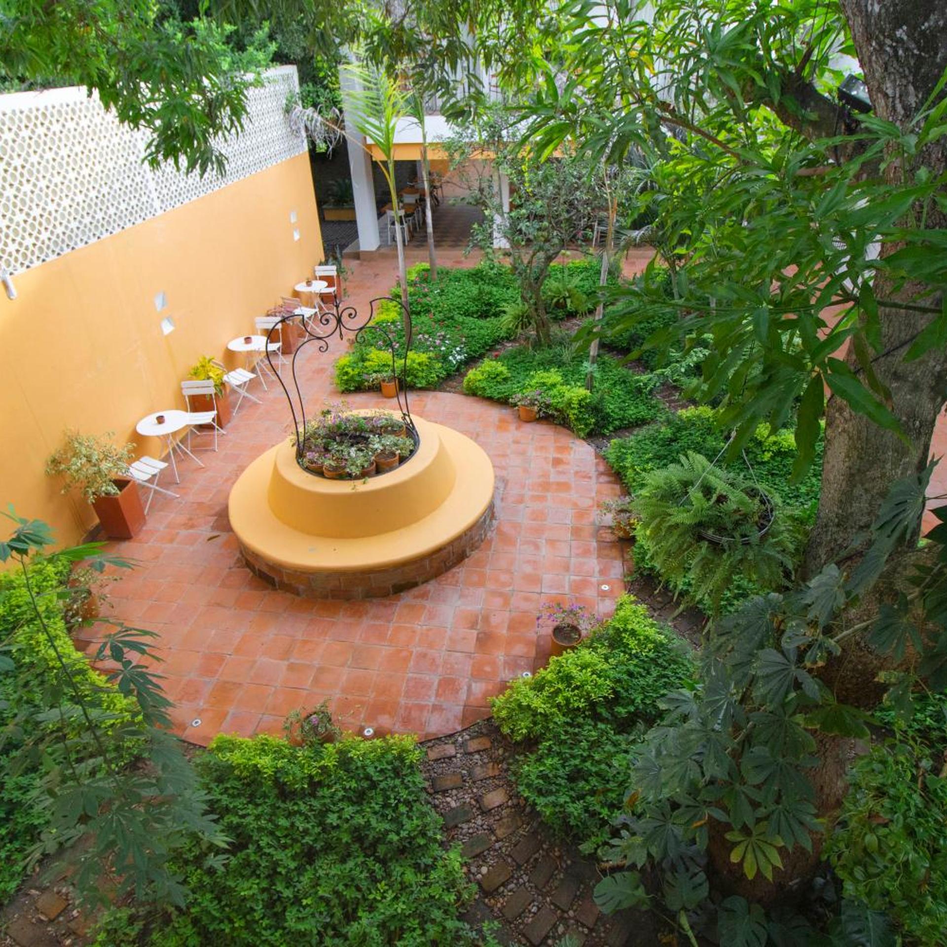 Hotel La Gloria 61/63