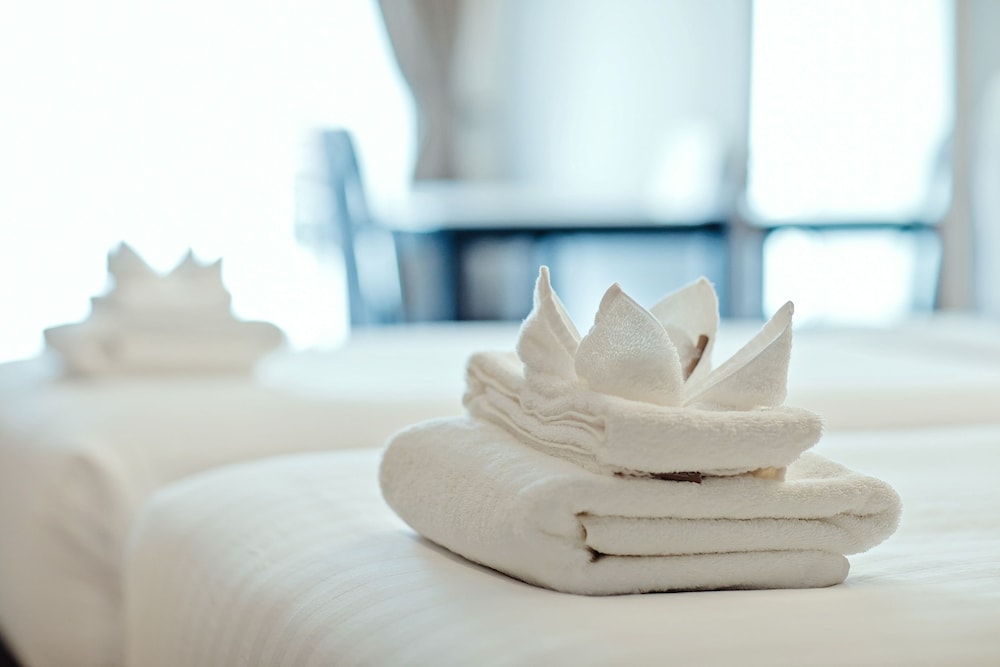 Three Sukhumvit Hotel Sha Plus Certified 41/70