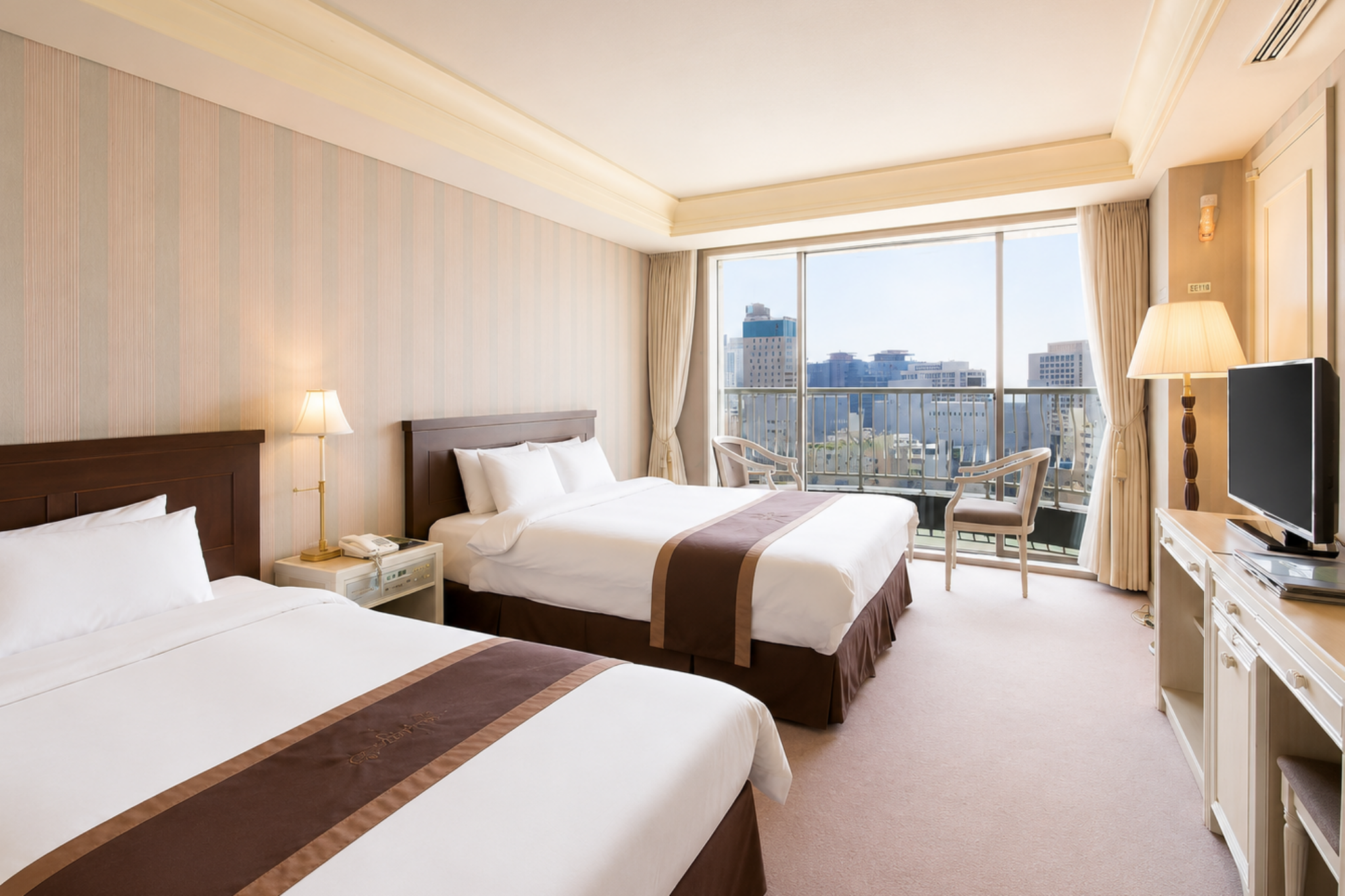 Exclusive, Family, Twin Beds