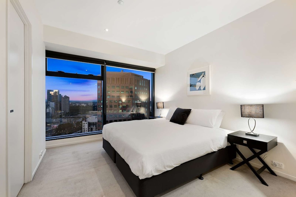 Southbank Apartments - Eureka Tower 18/48
