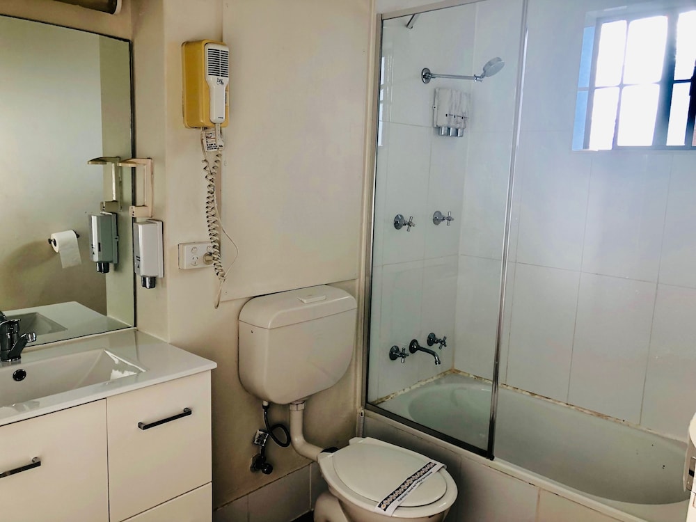 Campbelltown Colonial Motor Inn 26/68