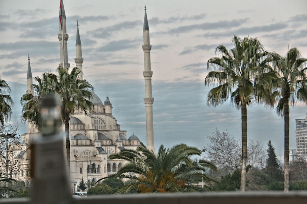 Bosnali Hotel 72/75