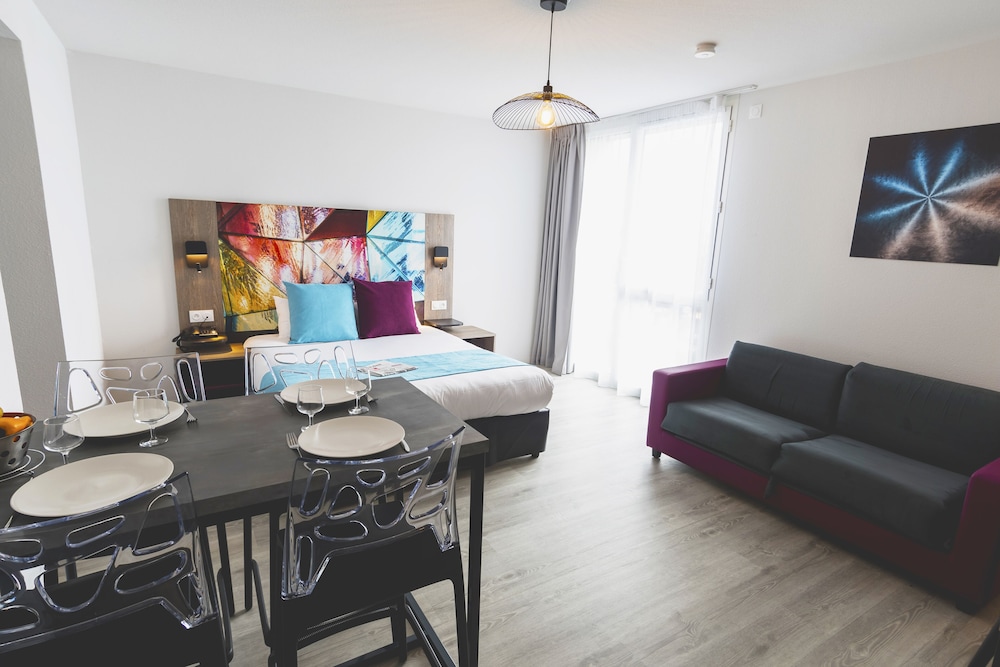 Appart-Hotel Mer & Golf City Bordeaux Lac 34/53