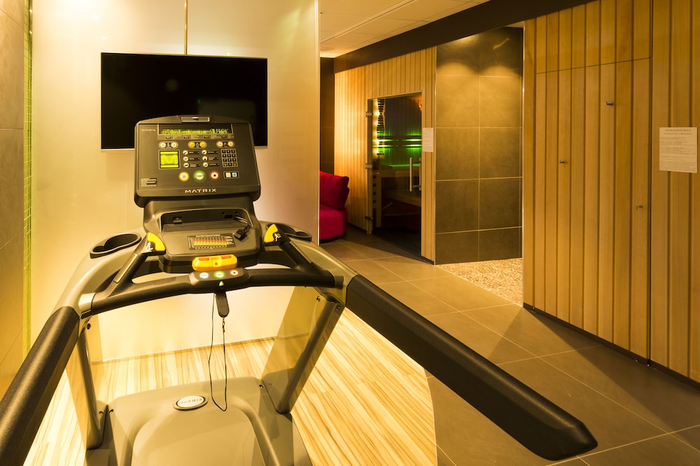 PREMIERE CLASSE HOTEL ROISSY - AEROPORT CDG - LE MESNIL AMELOT 34/61