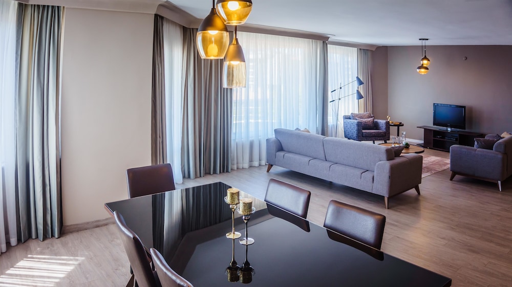 The Marmara Suadiye Residence 58/79