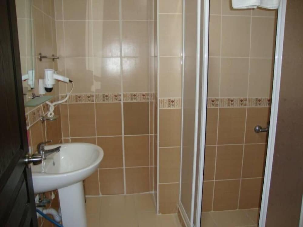 ANKARA MADI HOTEL 16/17