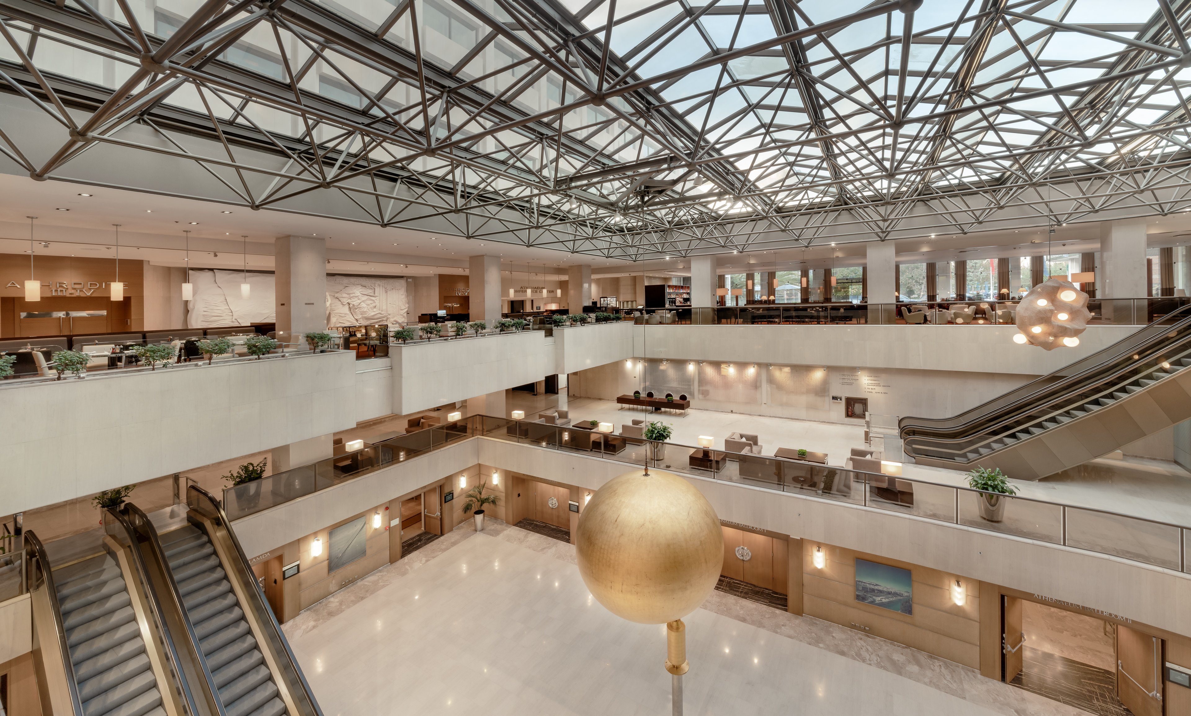 Athenaeum Intercontinental Hotel 5/50