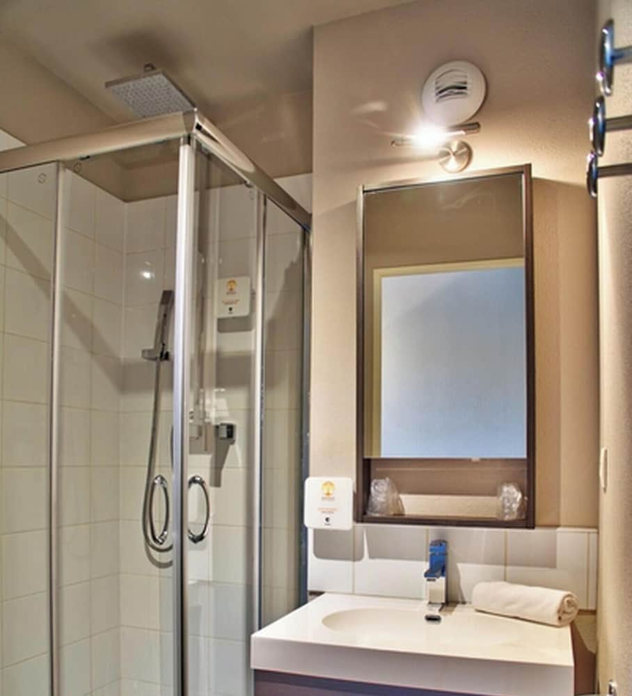 Adonis Hotel Bayonne 57/58