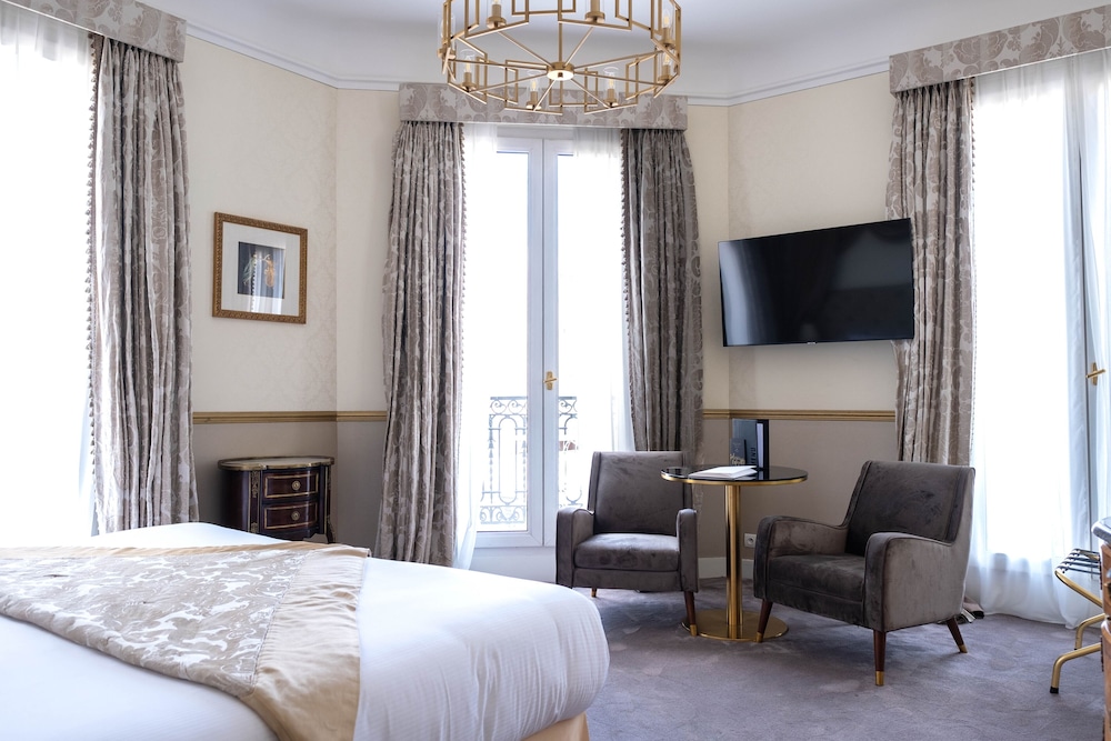 Hotel Claridge 17/50
