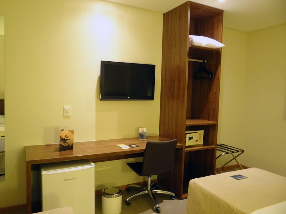 Ibis Styles Belem Hangar 59/69