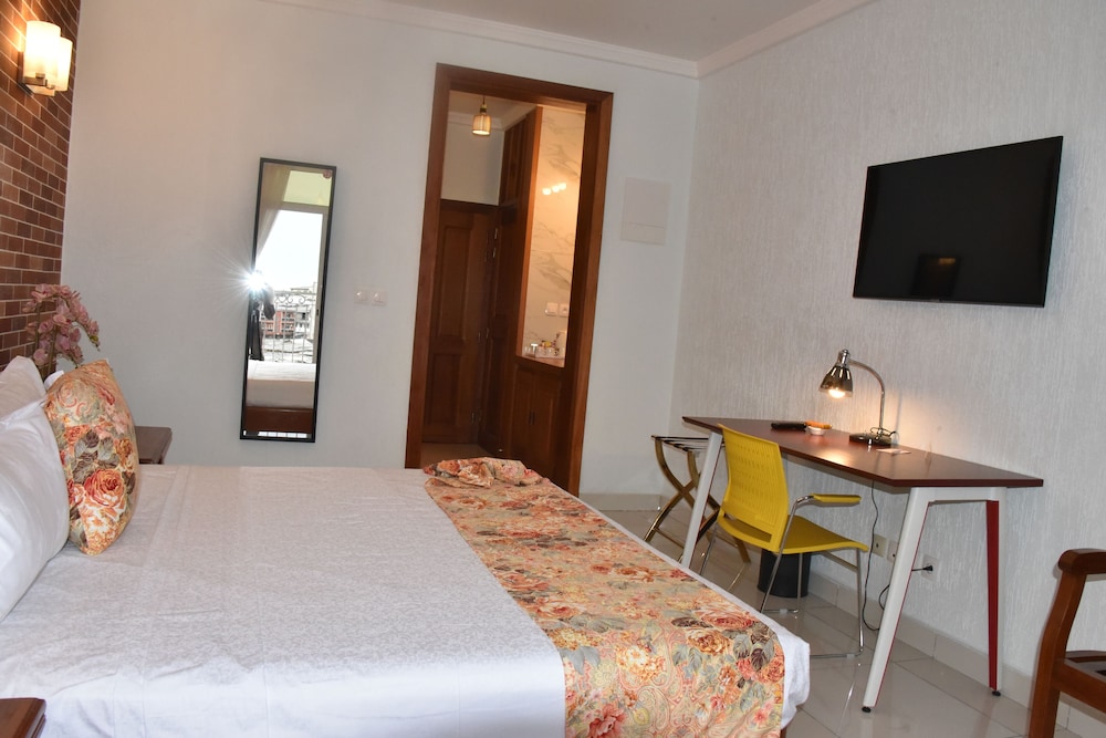 Adamaoua Grand Hotel 19/81