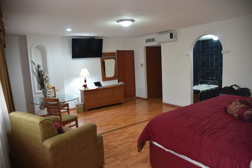 Hotel Don Miguel 55/72