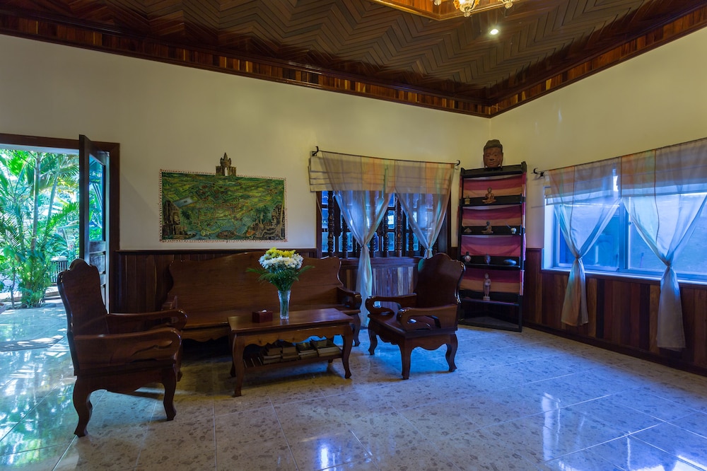 Le Tigre Hotel 27/48
