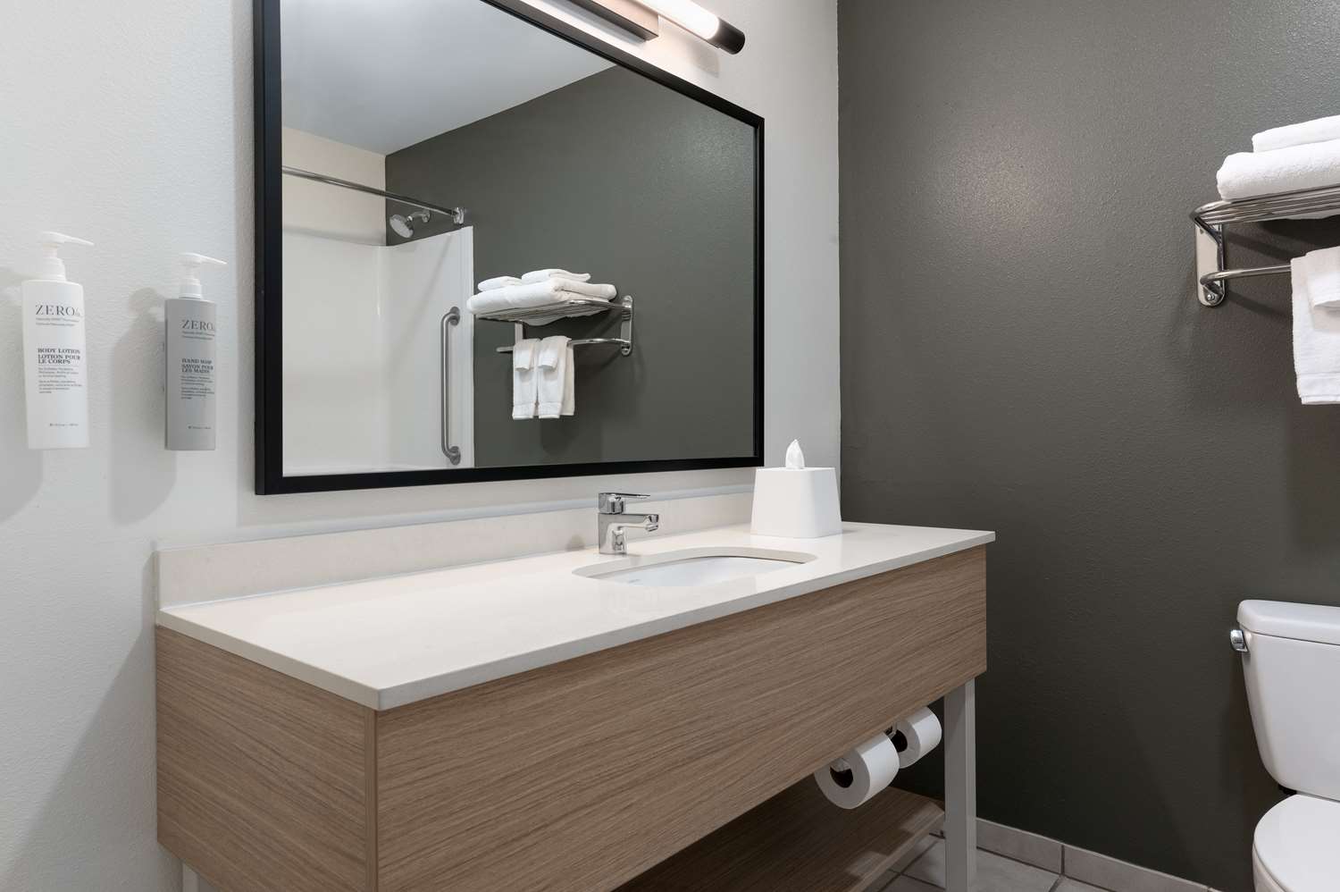 Spark by Hilton Savannah South I-95 image