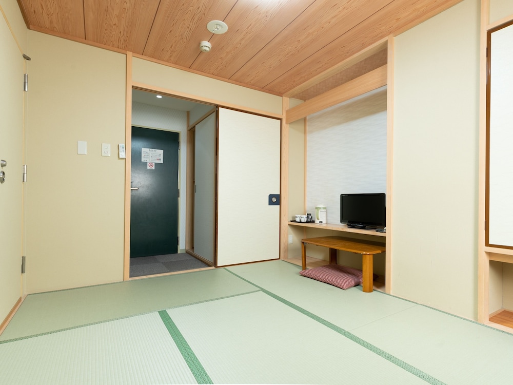 Sakura Ryokan Asakusa Iriya 28/62