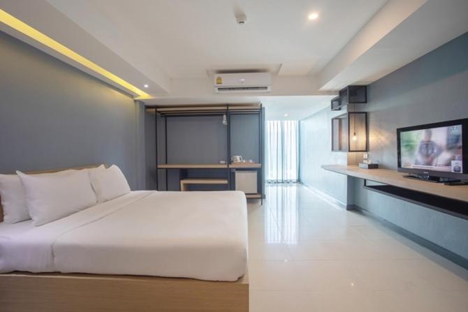 Superior, Queen Bed