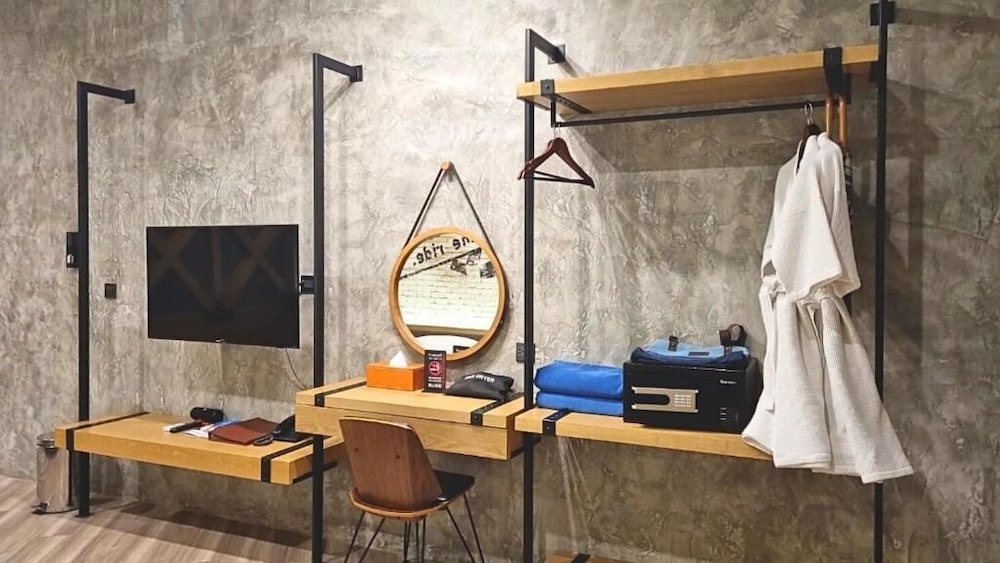 Wheeler Bed & Bike Hotel 35/44