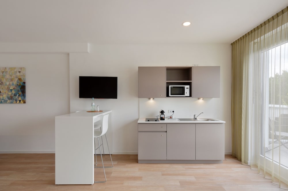 K Apart Hotel and Boardinghouse 42/49
