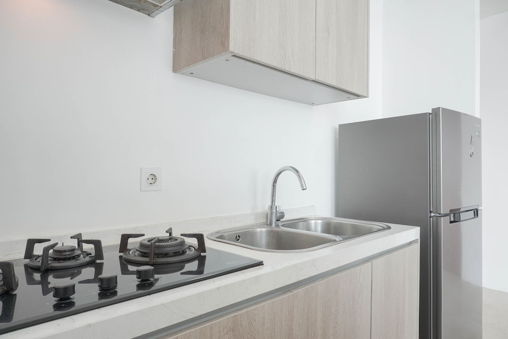 Veranda Serviced Residence @ Puri 71/74