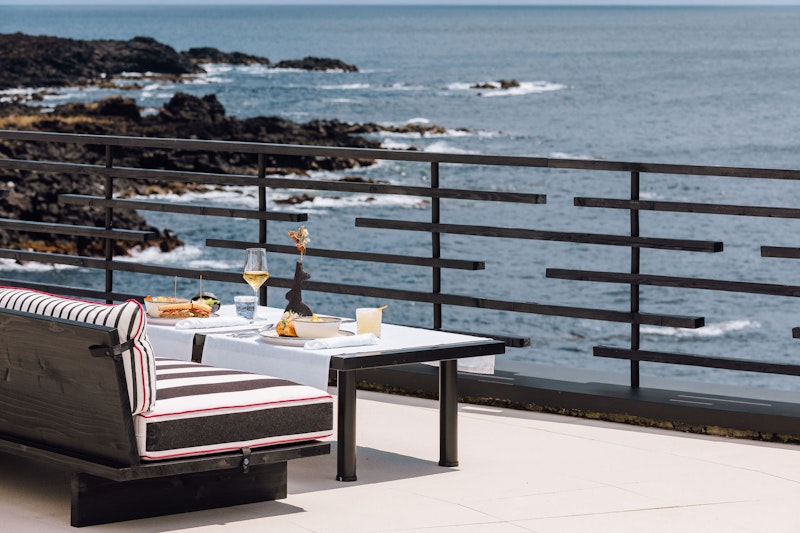 White Exclusive Suites And Villas 33/38