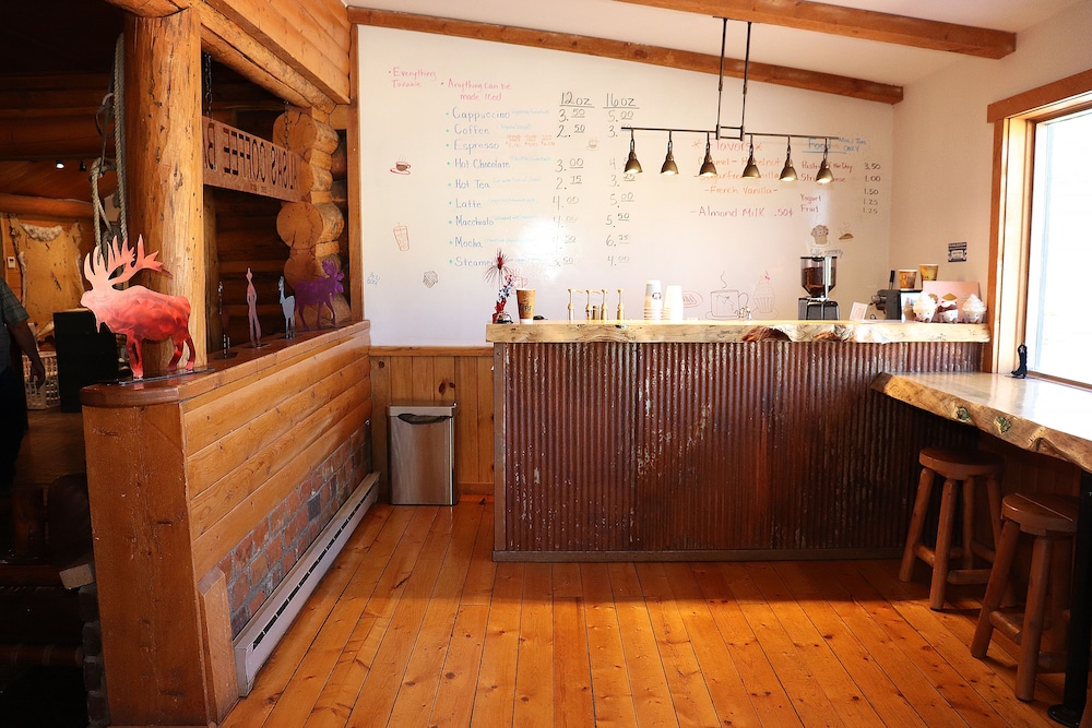 Yellowstone Valley Inn 7/50