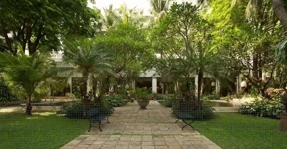 Bumi Surabaya City Resort 36/46