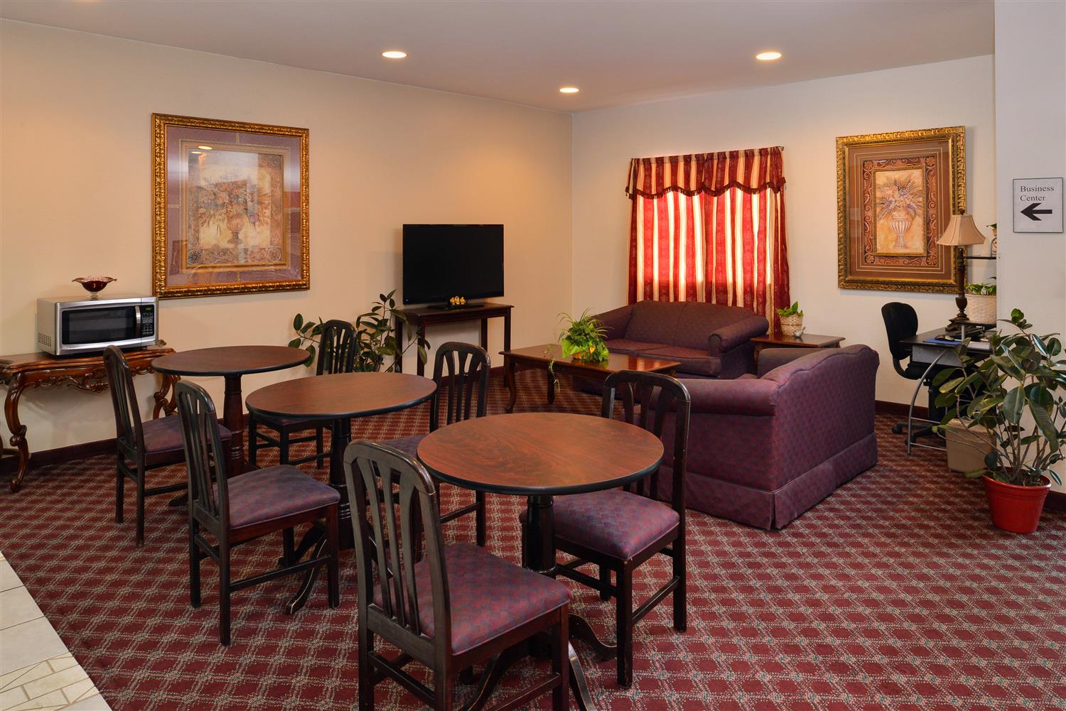 Americas Best Value Inn Somerville, TX 25/52