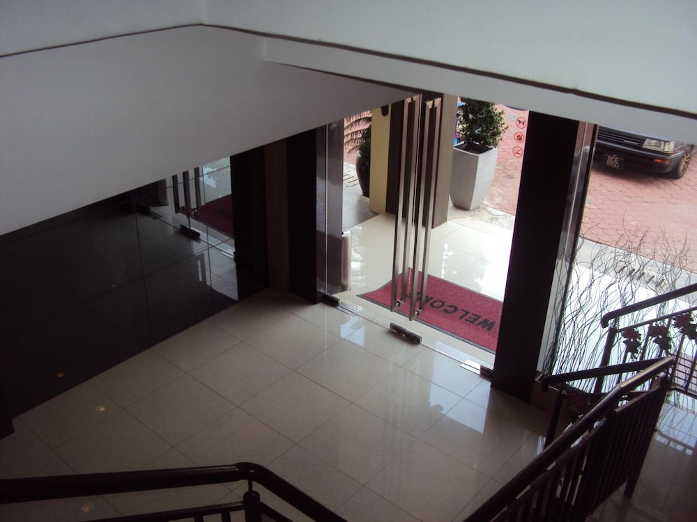Signature Hotel 27/39