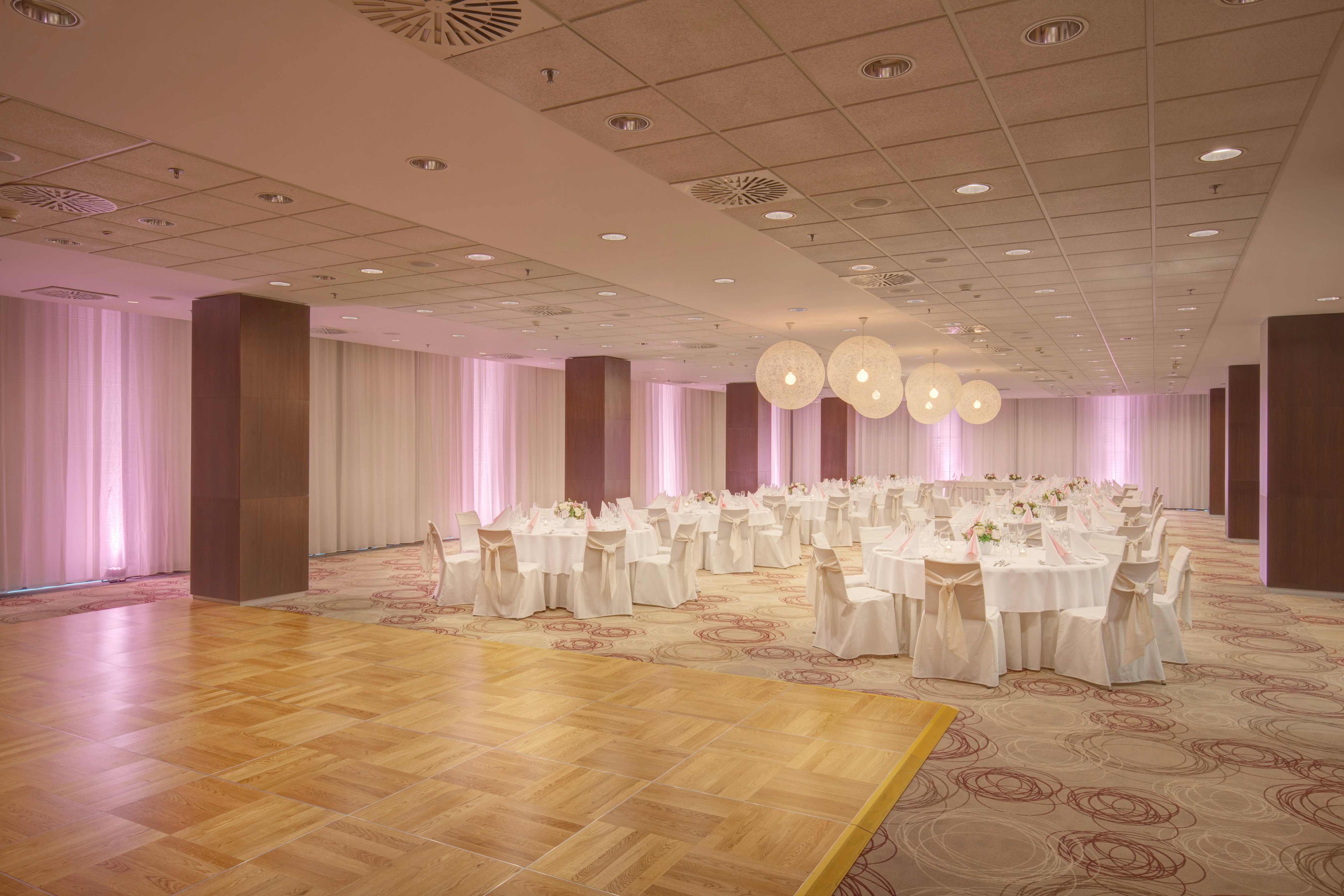 Doubletree By Hilton Kosice 38/76