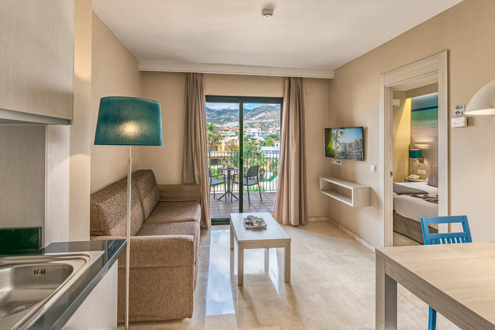 1 Bedroom, Apartment, Mountain View, Balcony