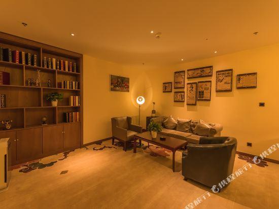 James Joyce Coffetel Tianjin Jinghai Development Zone Haixinyuan 41/44