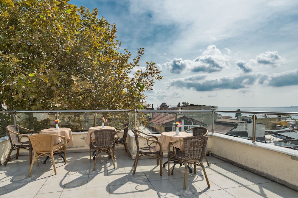 May Hotel Istanbul photo4