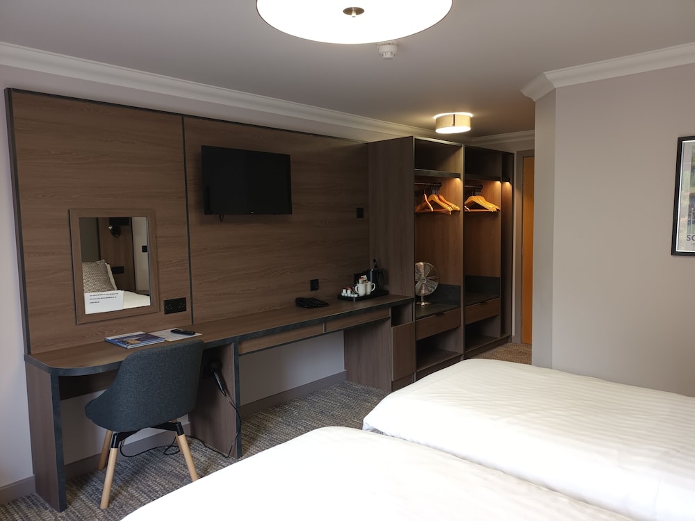 The Corn Mill Lodge Hotel 23/56