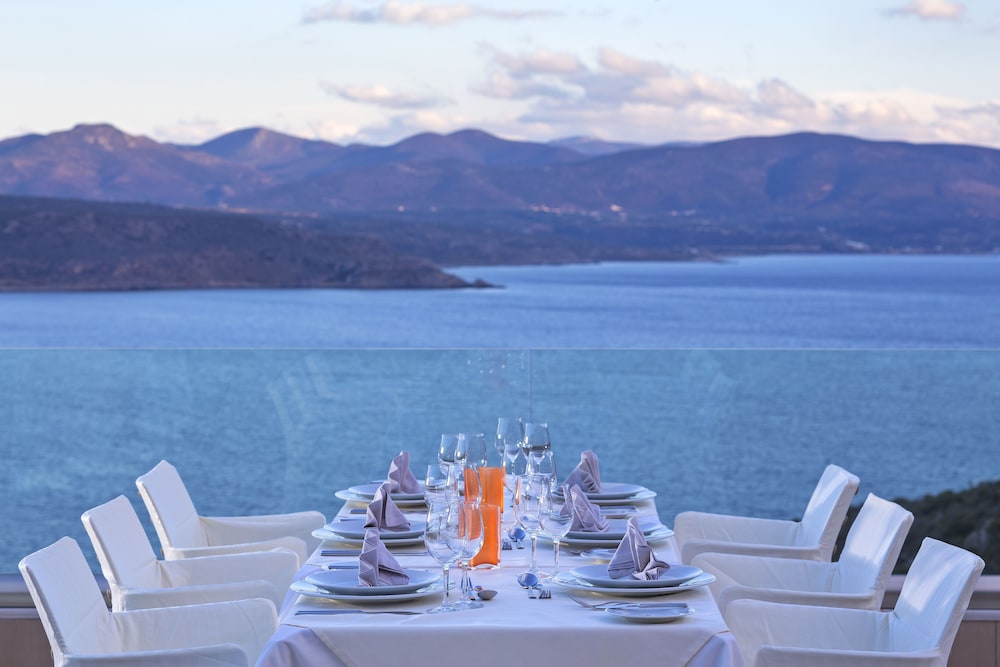 Princess Kyniska Suites 55/65