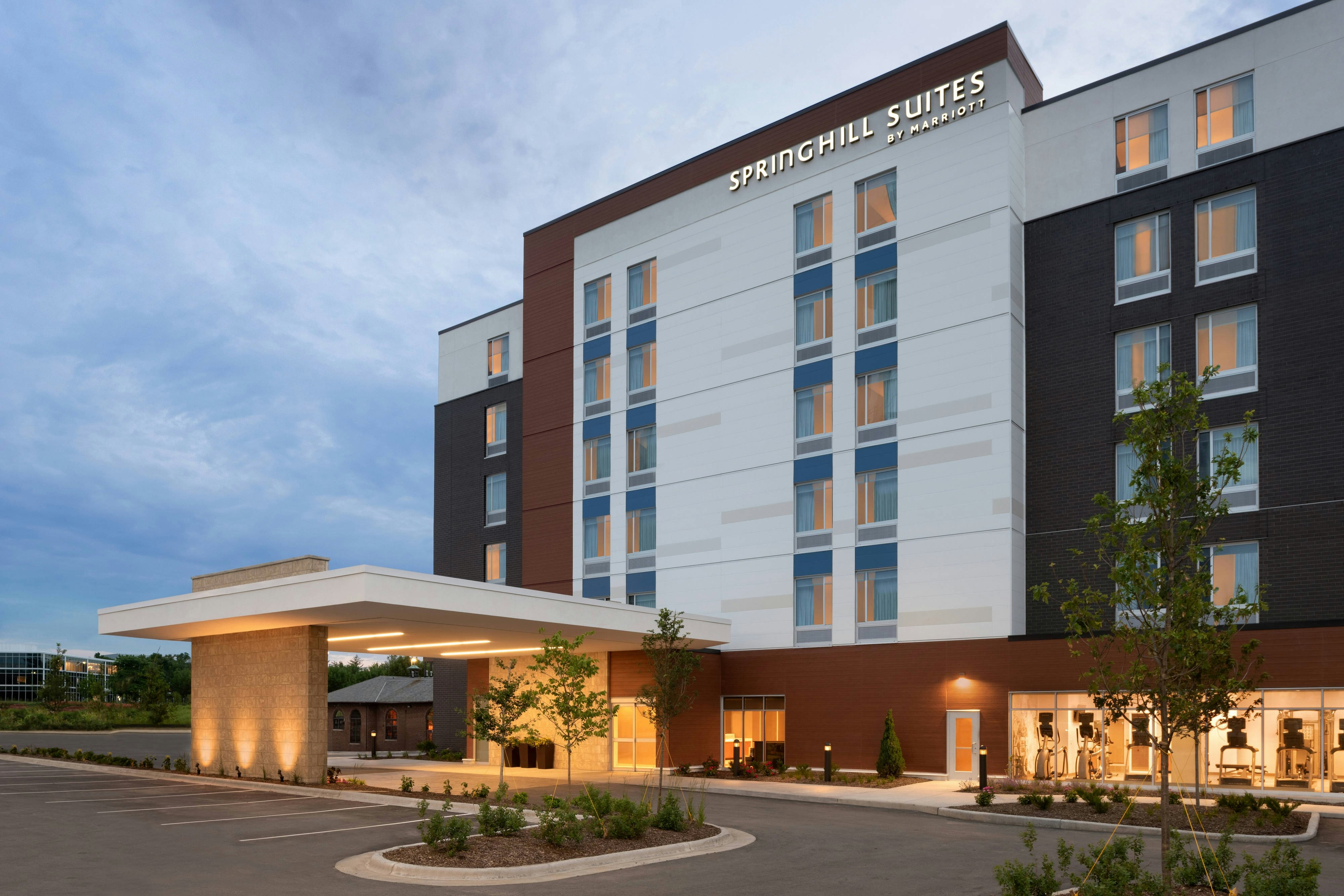 Springhill Suites Milwaukee West Wauwatosa 2/50