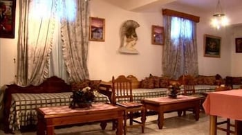PERISSA HOTEL 30/50