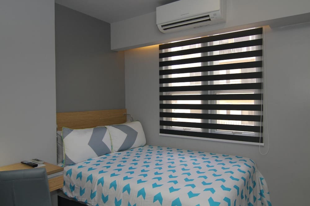 Cebu Hotel Plus 24/55
