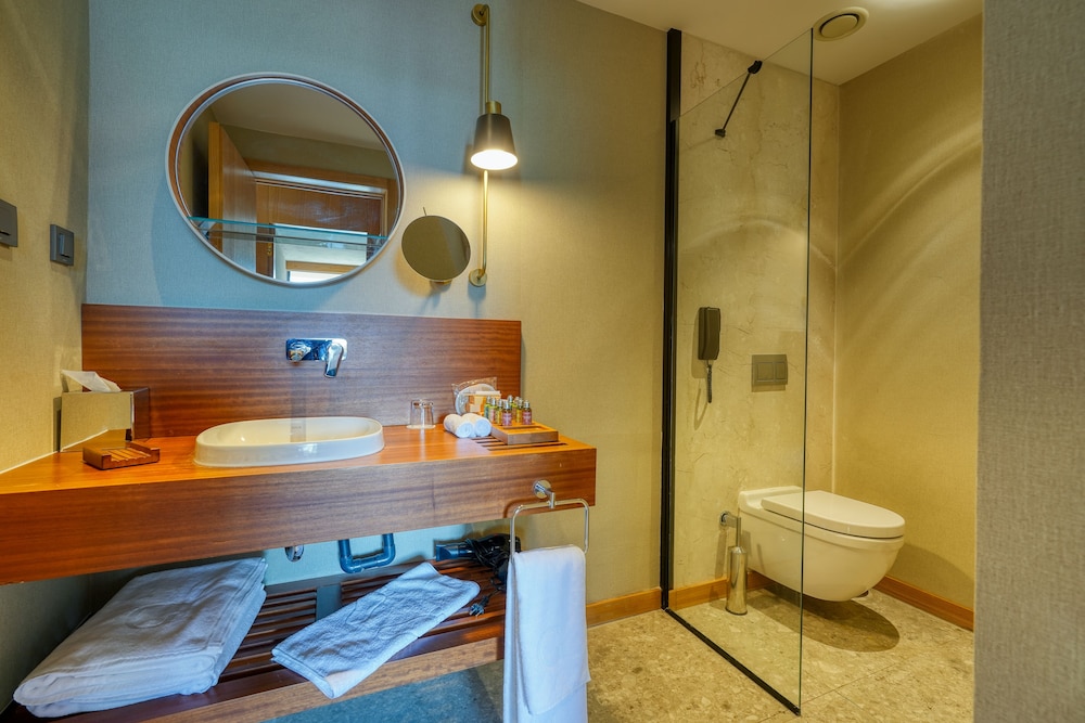G Beyond Residences & Villas 49/50