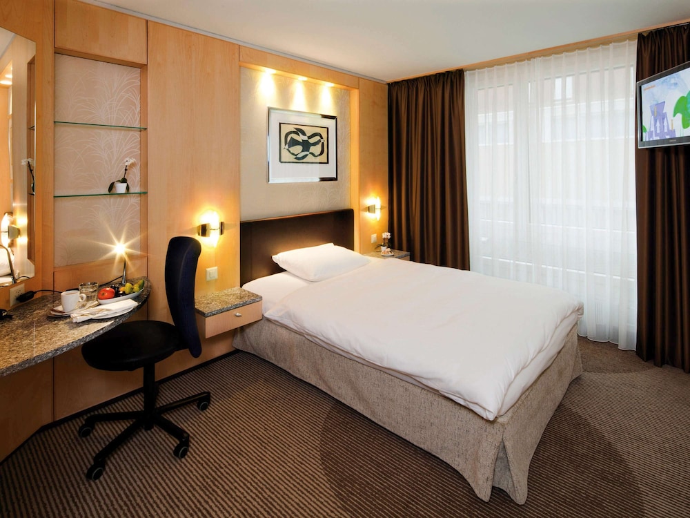 Movenpick Zurich Regensdorf 7/66
