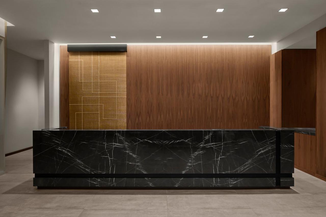 AC Hotel By Marriott Scottsdale Old Town 6/13