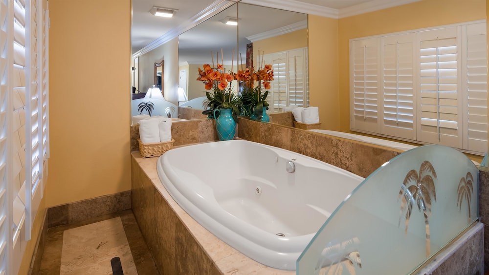 Best Western Harbour Inn & Suites 32/36