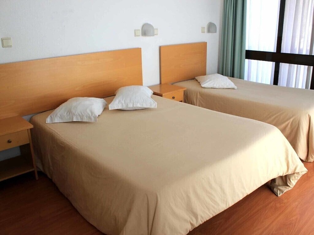 Hotel Mar Azul 6/16