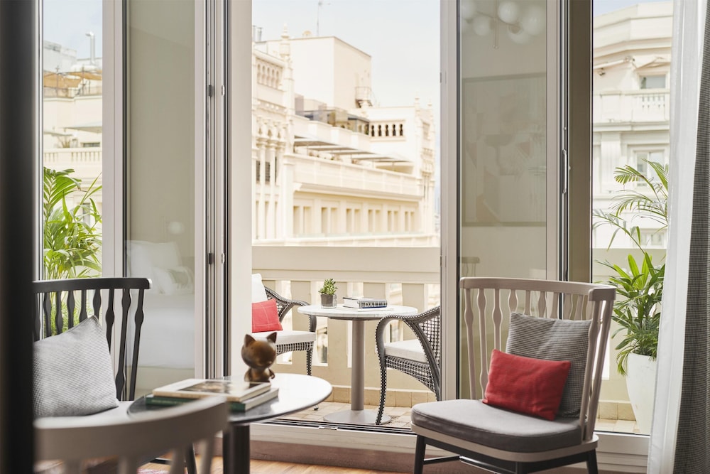 Hyatt Centric Gran Via Madrid 55/72