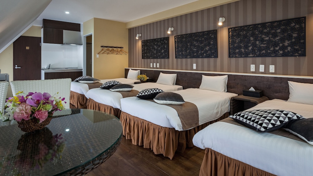 Living Inn Asahibashiekimae Premier 38/60