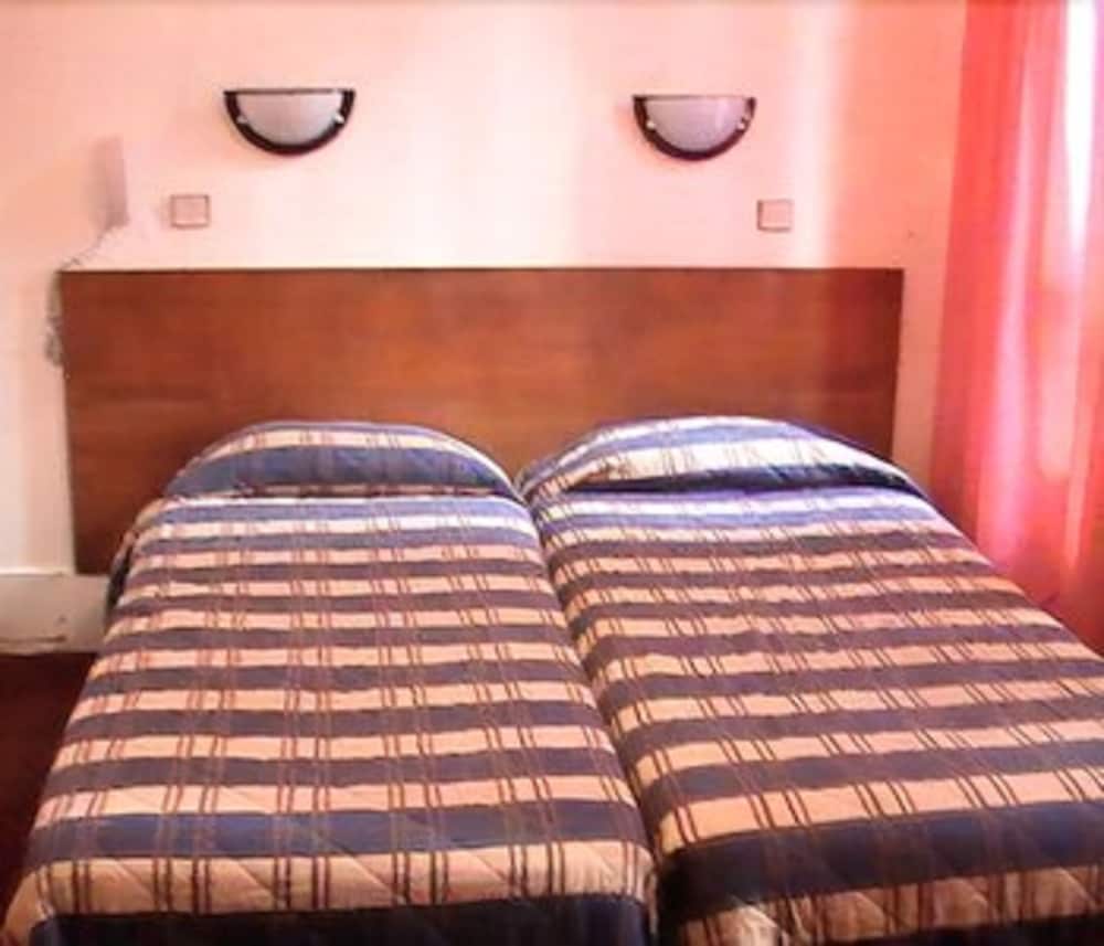Hotel de Lorraine 18/32