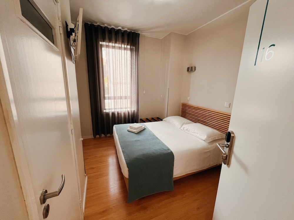 Boavista Guest House 33/64