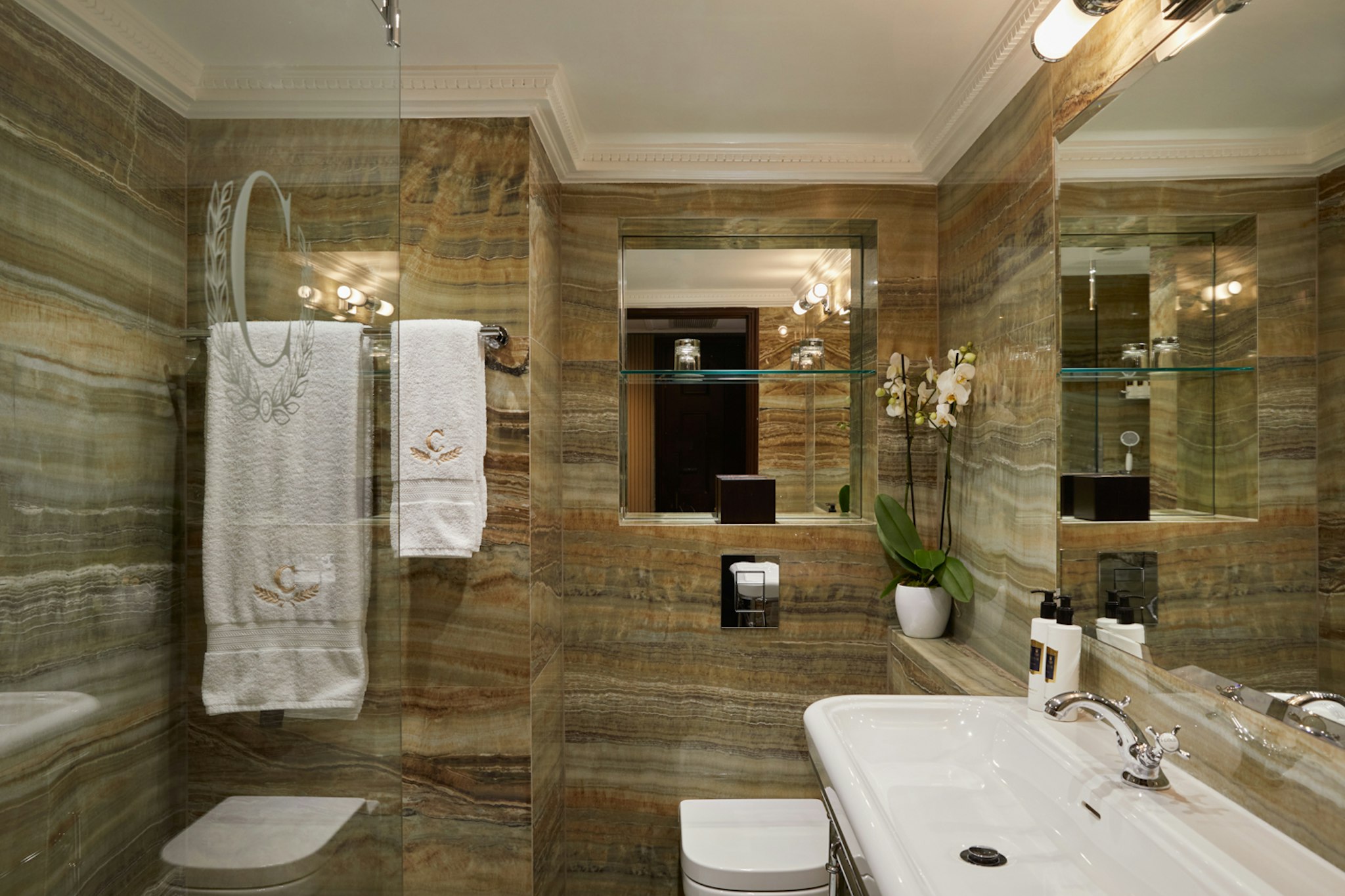 The Chesterfield Mayfair 82/84