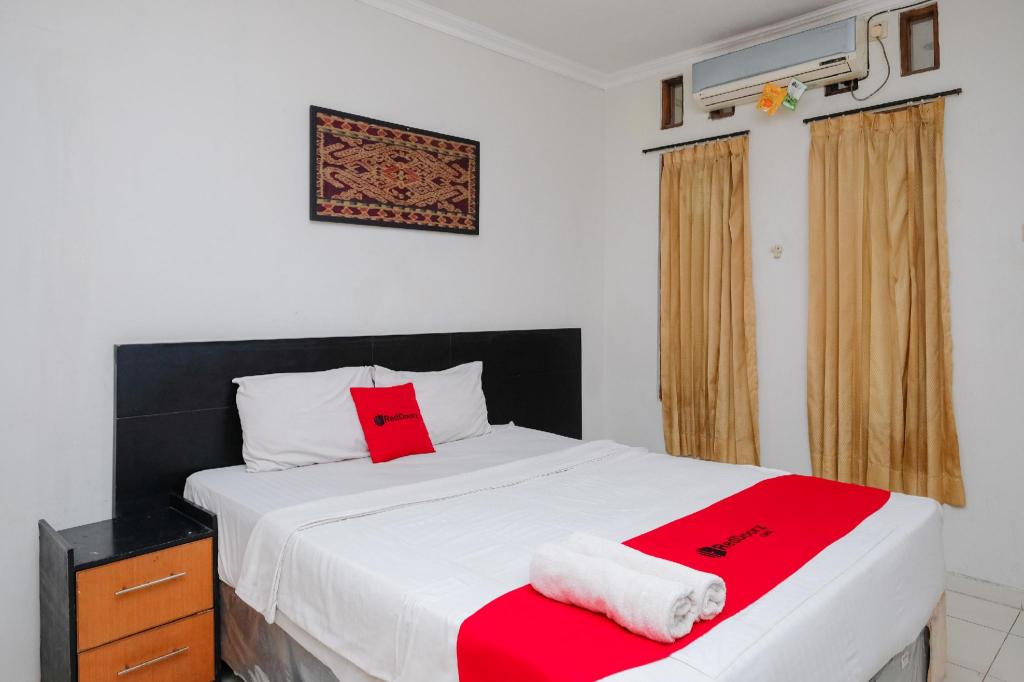 Reddoorz Plus Taman Siswa 2 19/63