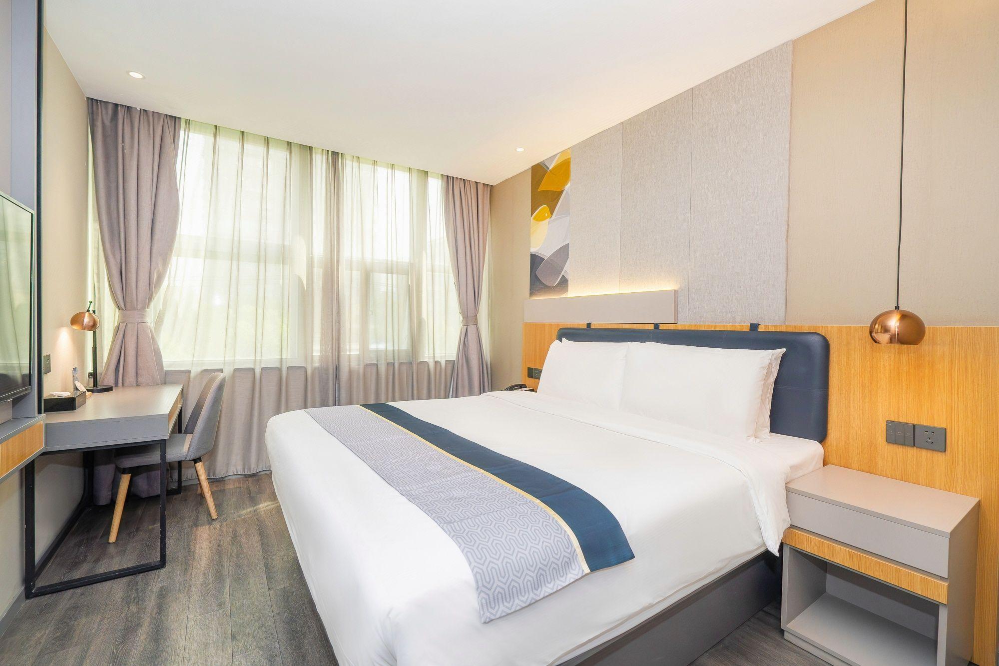 Home Inn Selected Hotel (Shanghai Pudong Lujiazui Oriental Pearl Store) 20/38