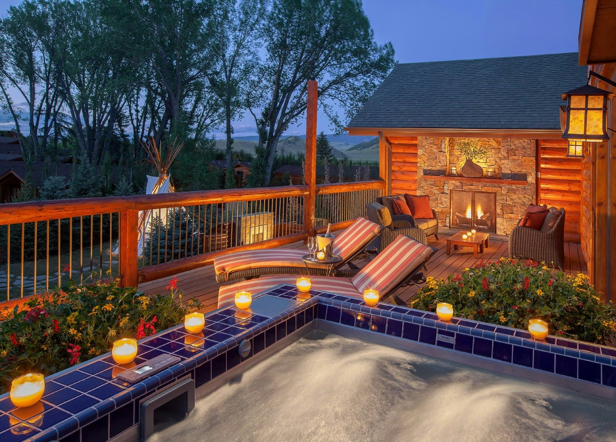 Rustic Inn at Jackson Hole 32/37